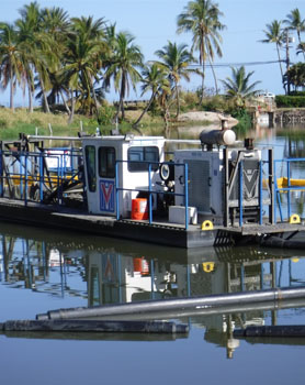 A VMI MD-415 at work in Hawaii